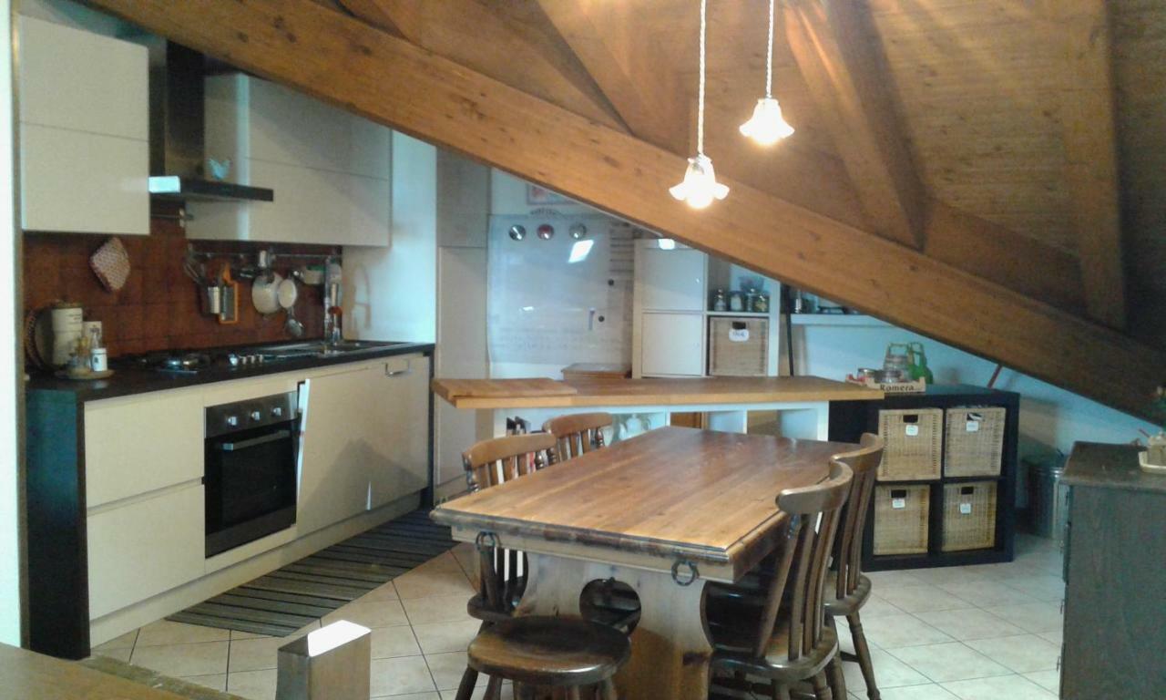 Appartamento Nel Centro Storico Di Aosta Con Vista Sui Ghiacciai Eksteriør billede